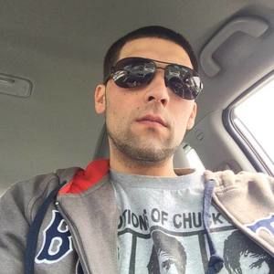 Meet your Posher, Adam